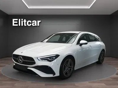 Mercedes-Benz CLA Shooting Brake 200 d AMG Line Premium Plus auto del 2024 usata a Magenta