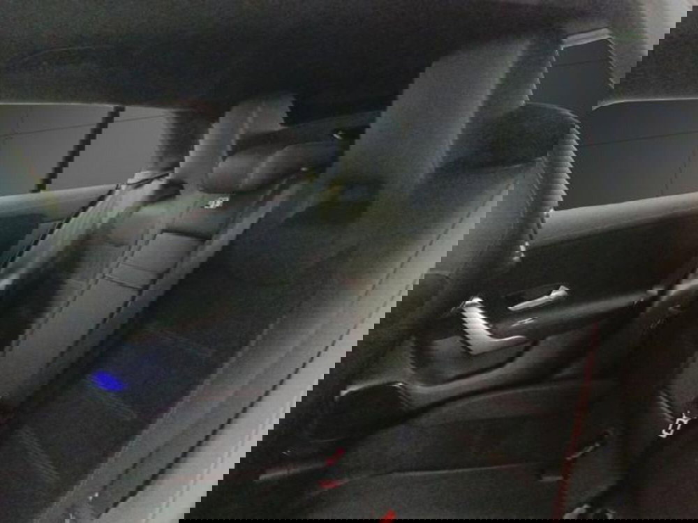 Mercedes-Benz CLA Shooting Brake usata a Milano (14)
