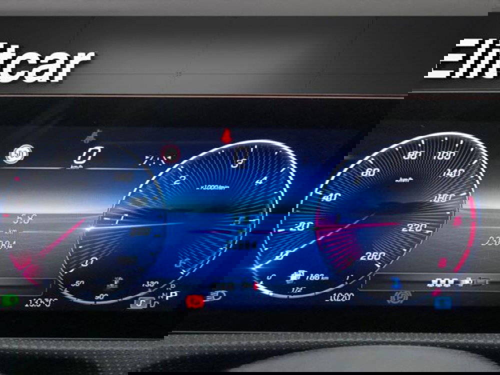 Mercedes-Benz CLA Shooting Brake usata a Milano (16)