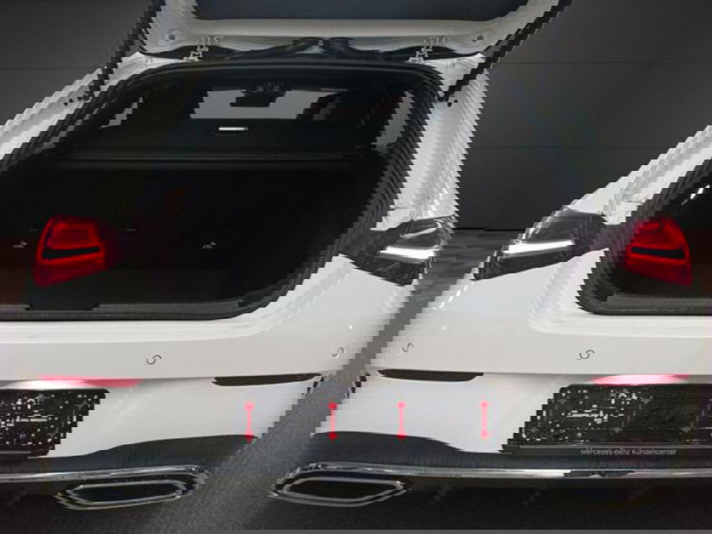 Mercedes-Benz CLA Shooting Brake usata a Milano (18)