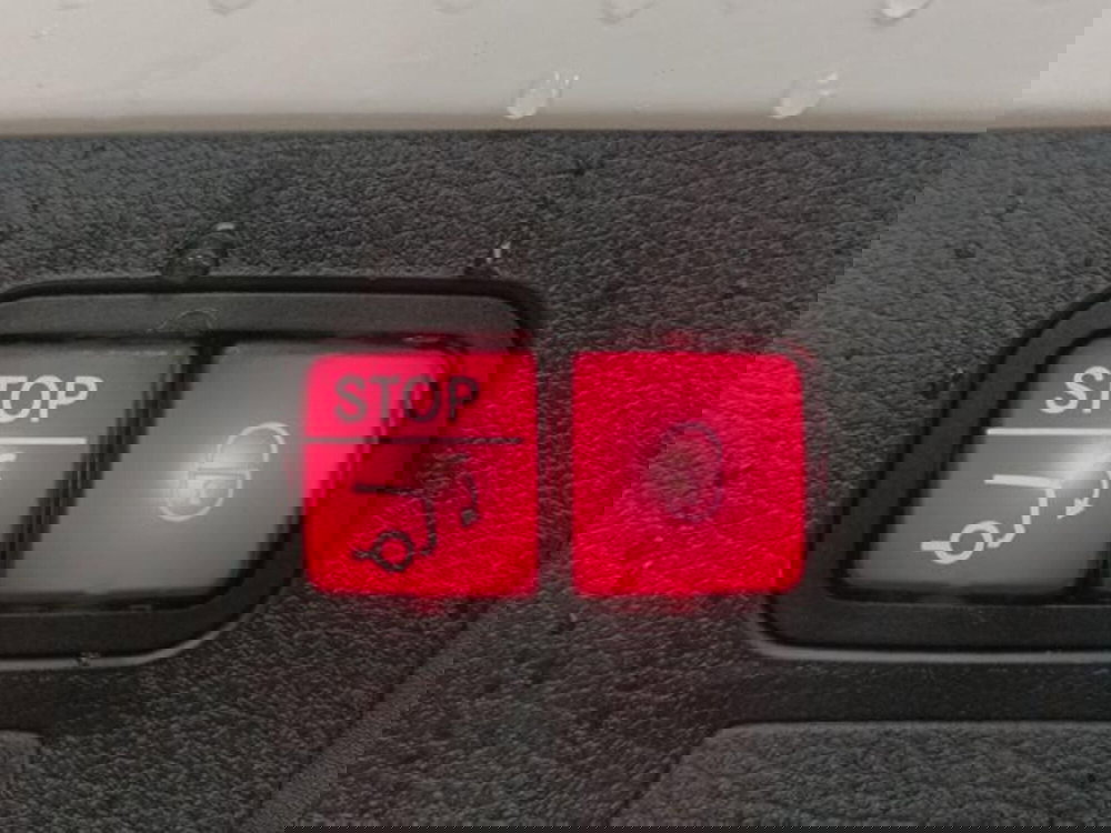 Mercedes-Benz CLA Shooting Brake usata a Milano (19)