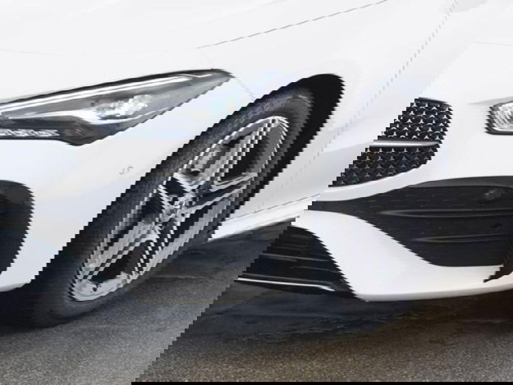 Mercedes-Benz CLA Shooting Brake usata a Milano (9)