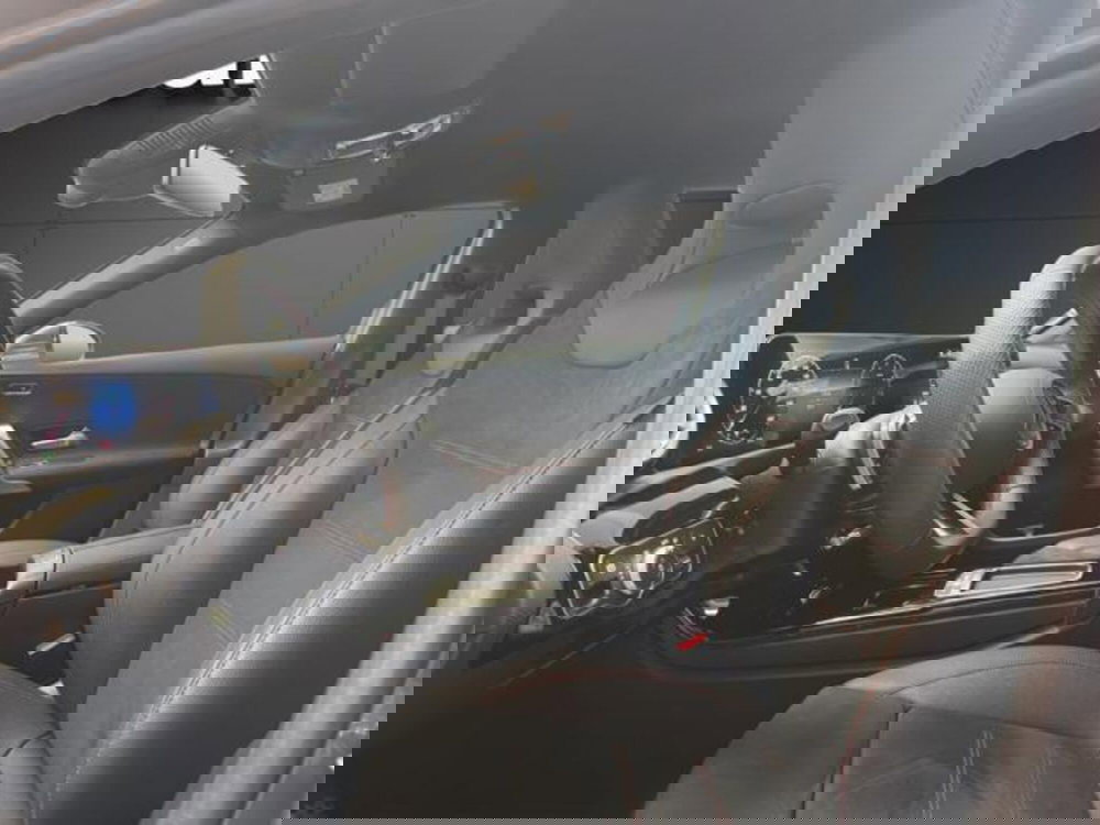 Mercedes-Benz Classe A Sedan usata a Milano (14)
