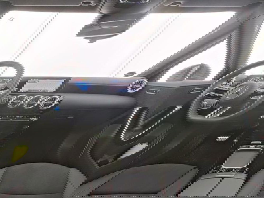 Mercedes-Benz Classe A Sedan usata a Milano (4)