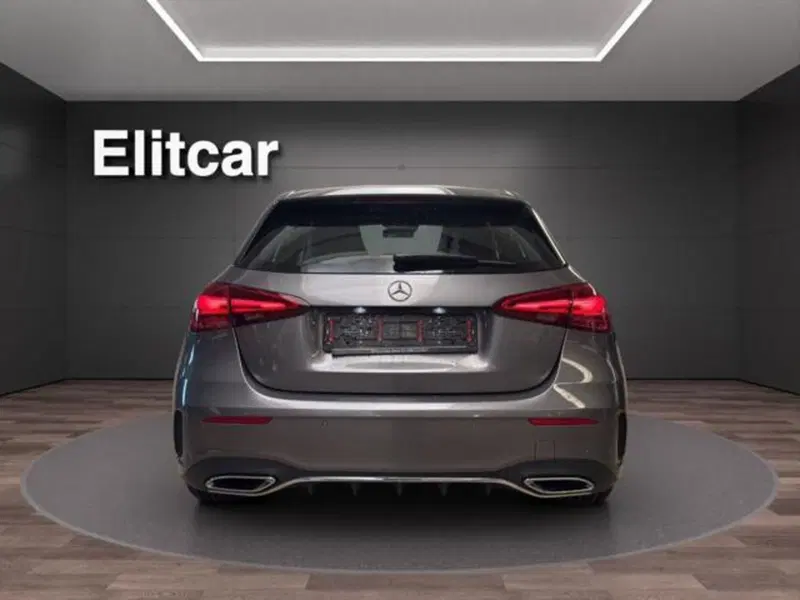 Mercedes-Benz Classe A Sedan usata a Milano (5)