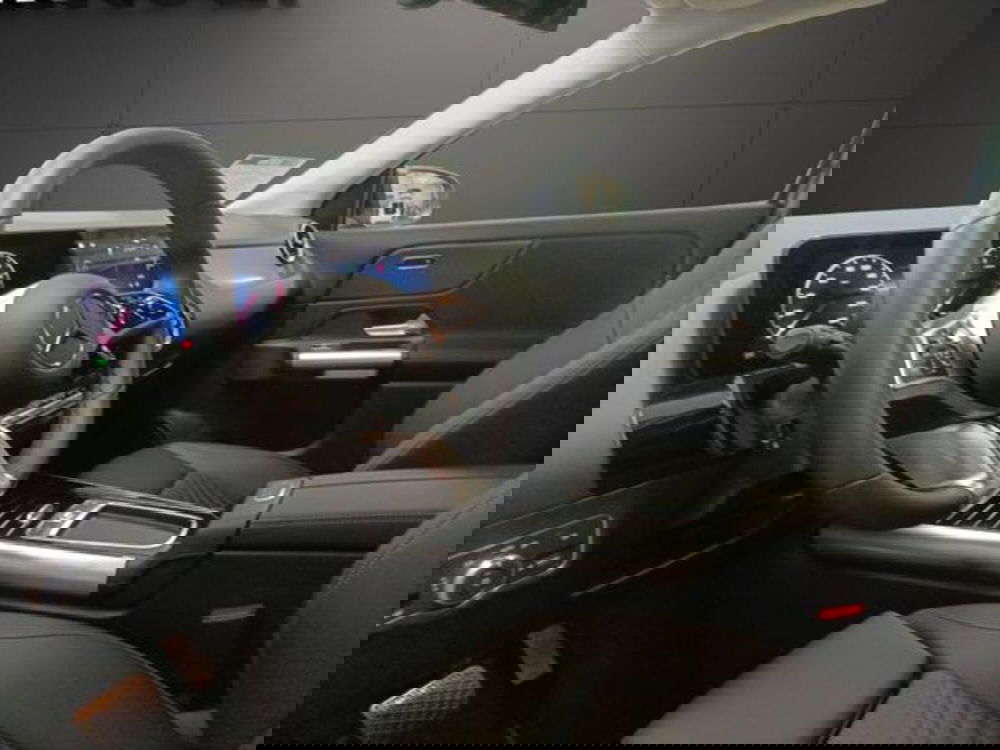 Mercedes-Benz GLA SUV usata a Milano (11)