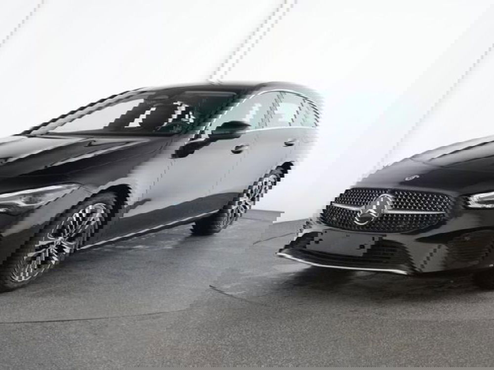 Mercedes-Benz CLA Shooting Brake usata a Milano