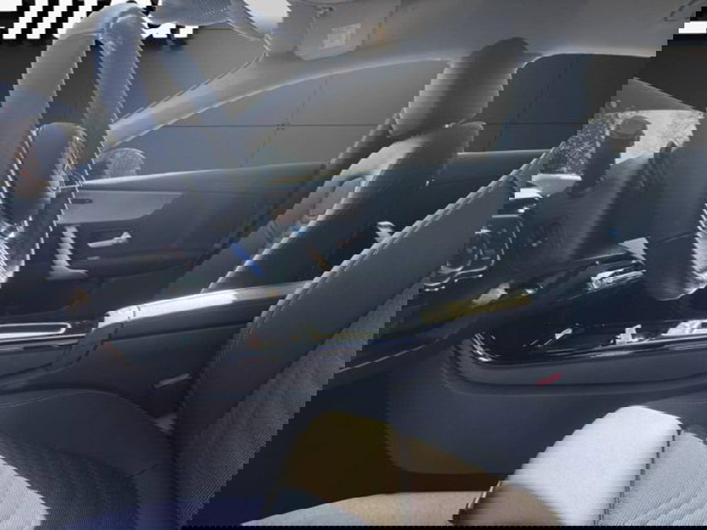 Mercedes-Benz CLA Shooting Brake usata a Milano (13)