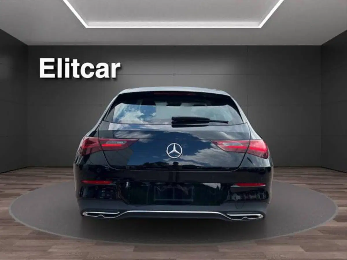 Mercedes-Benz CLA Shooting Brake usata a Milano (4)