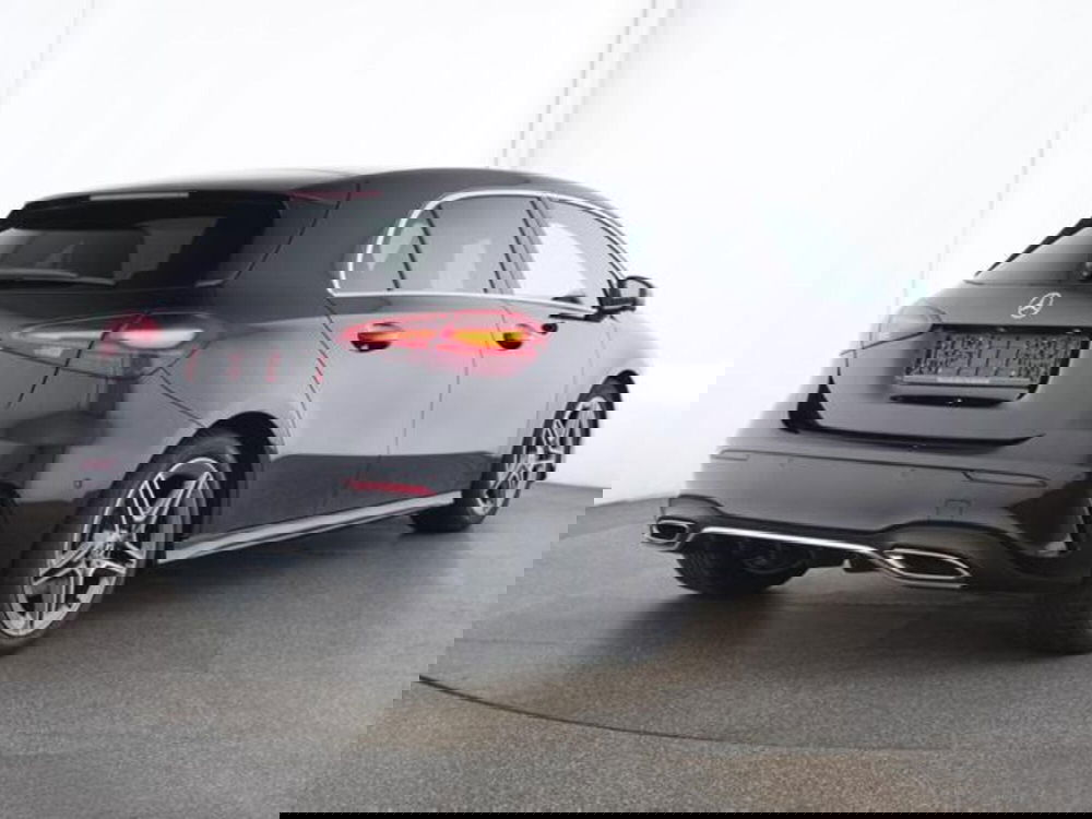 Mercedes-Benz Classe A Sedan usata a Milano (3)