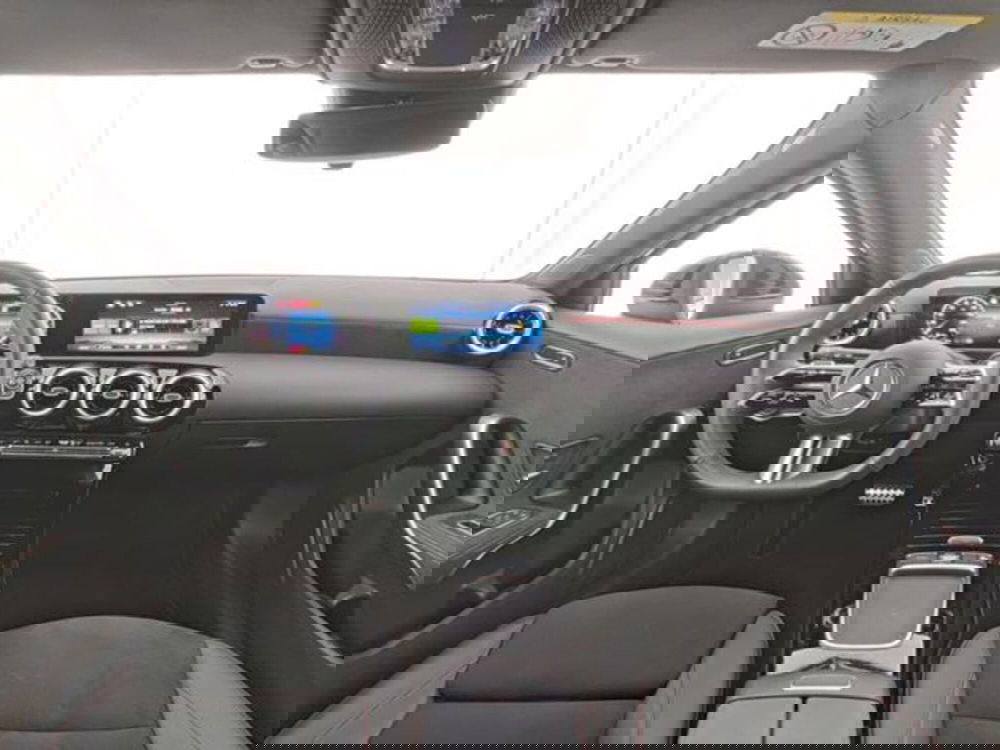 Mercedes-Benz Classe A Sedan usata a Milano (4)