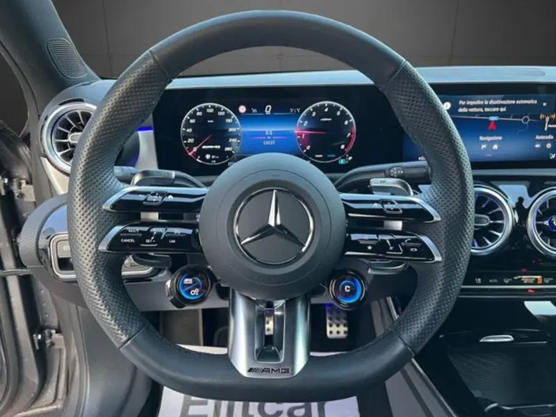 Mercedes-Benz Classe A usata a Milano (16)