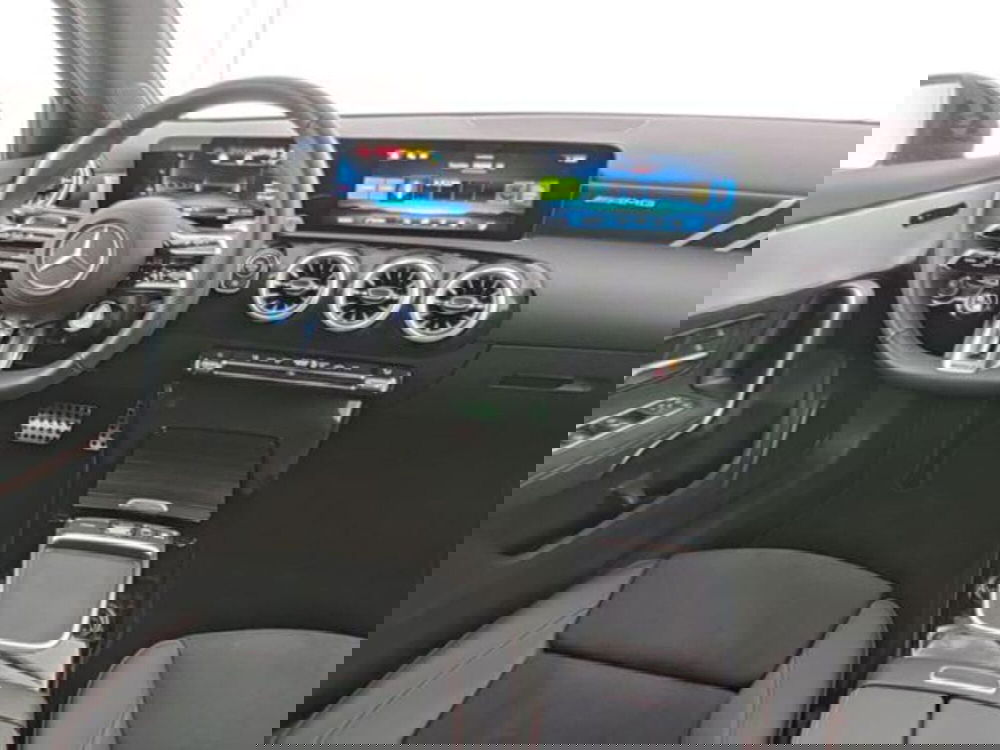 Mercedes-Benz Classe A usata a Milano (5)