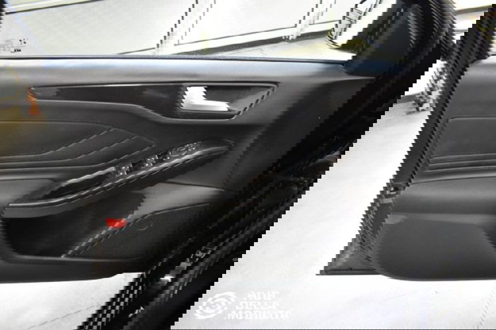 Ford Focus Station Wagon usata a Perugia (7)