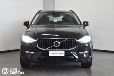 Volvo XC60 B4 automatico Core del 2022 usata a Foligno
