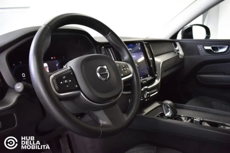 Volvo XC60 usata a Perugia (20)