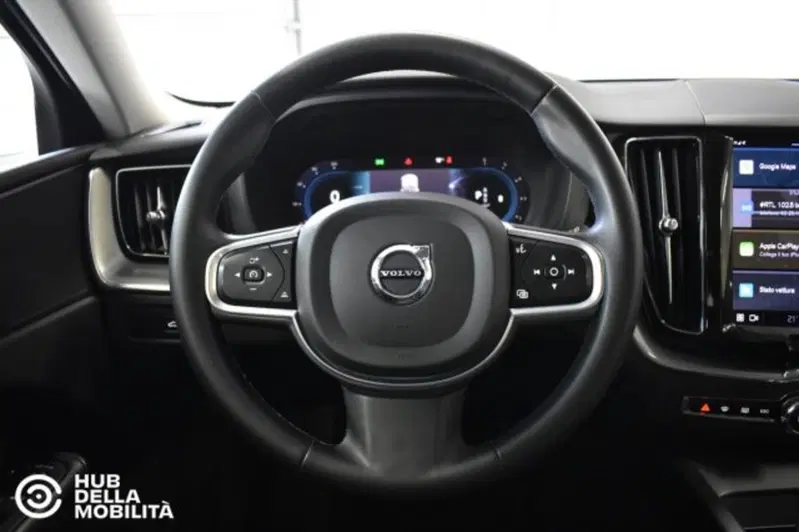 Volvo XC60 usata a Perugia (9)