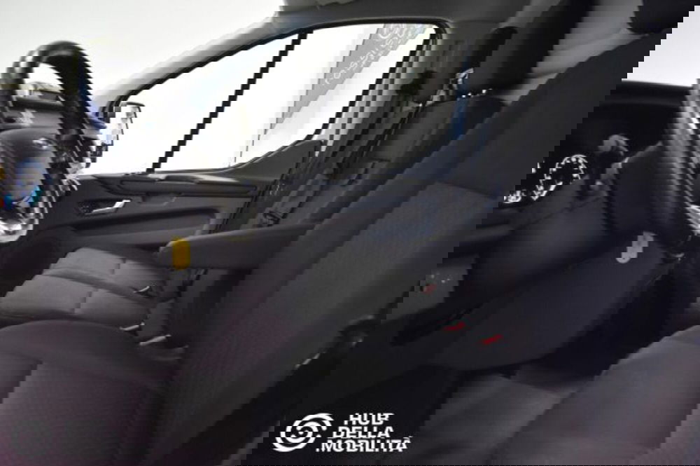 Ford Transit Custom Furgone usata a Perugia (13)