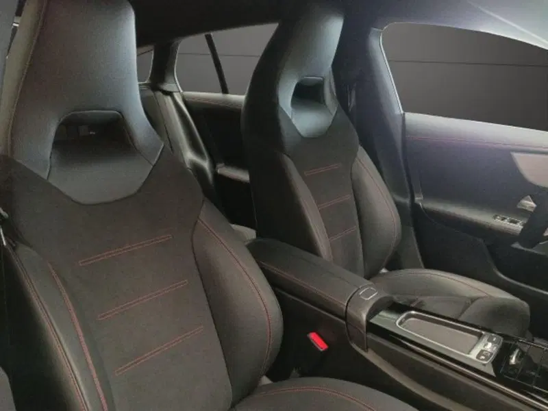Mercedes-Benz CLA Shooting Brake usata a Novara (16)