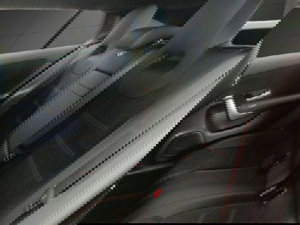 Mercedes-Benz CLA Shooting Brake usata a Novara (18)