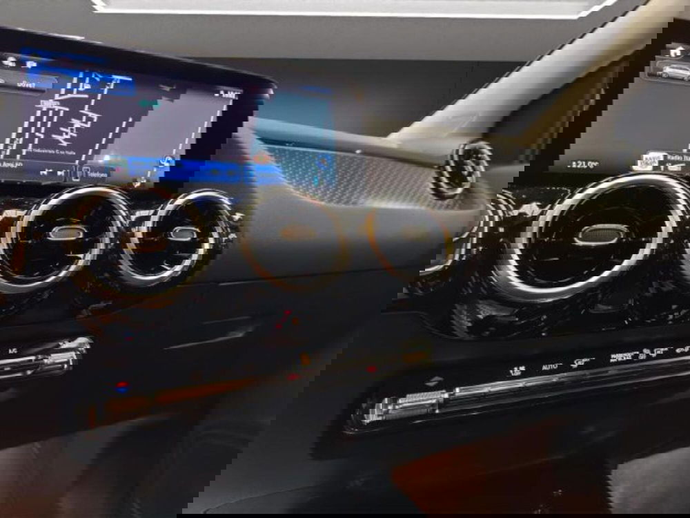 Mercedes-Benz Classe B usata a Novara (13)