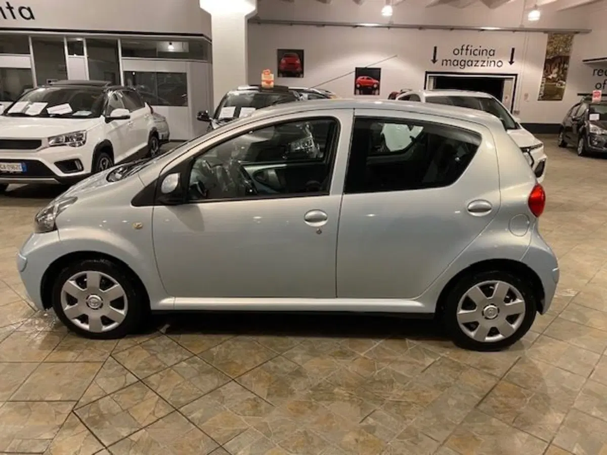 Toyota Aygo usata a Cuneo (3)