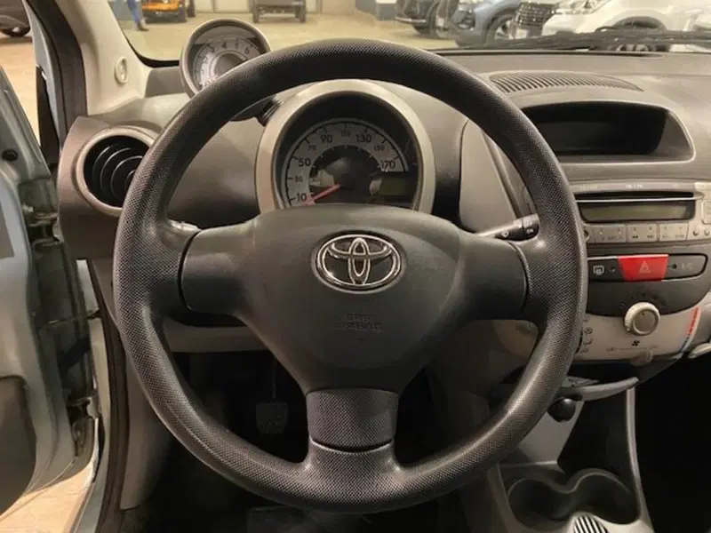 Toyota Aygo usata a Cuneo (8)
