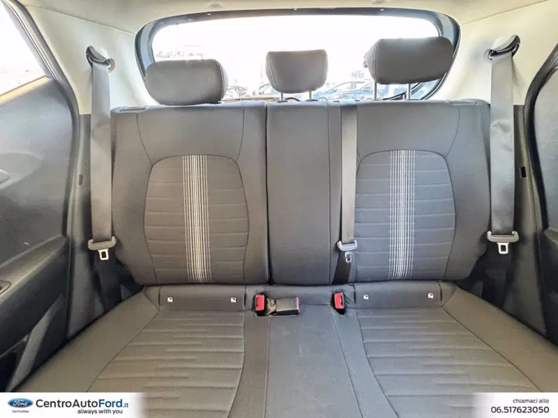 Hyundai i10 usata a Roma (9)
