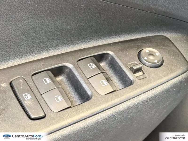 Hyundai i10 usata a Roma (19)