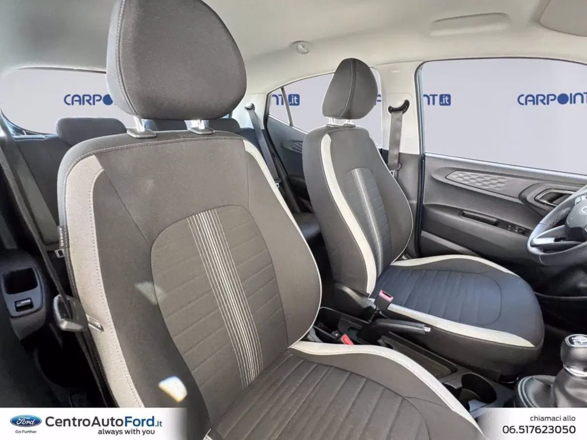 Hyundai i10 usata a Roma (7)
