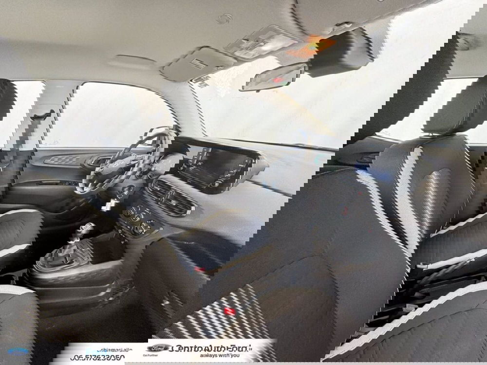 Hyundai i10 usata a Roma (6)