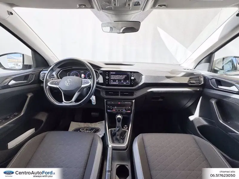 Volkswagen T-Cross usata a Roma (10)