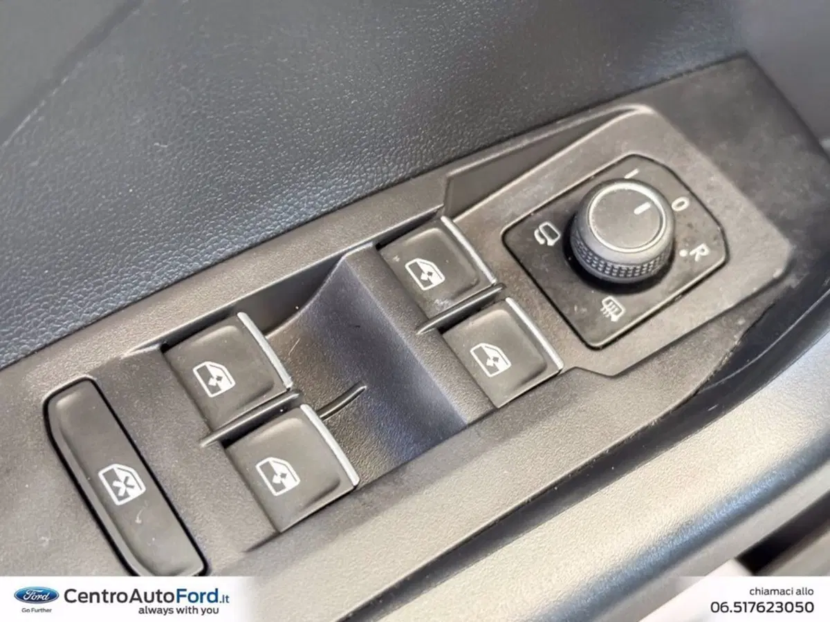 Volkswagen T-Cross usata a Roma (19)