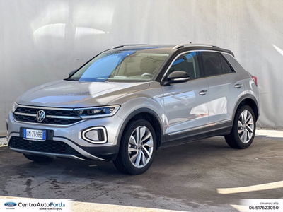 Volkswagen T-Roc 1.0 TSI Style del 2023 usata a Albano Laziale