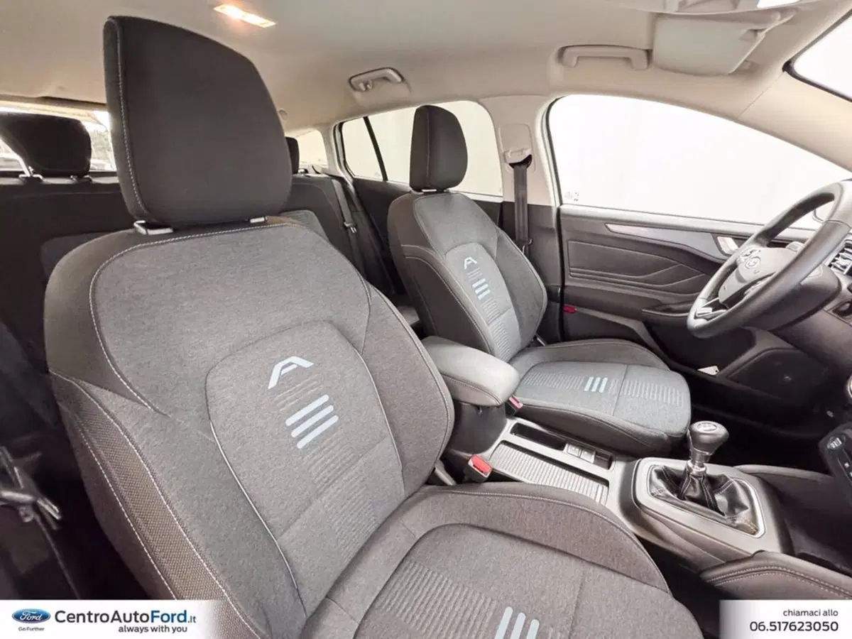 Ford Focus Station Wagon usata a Roma (7)