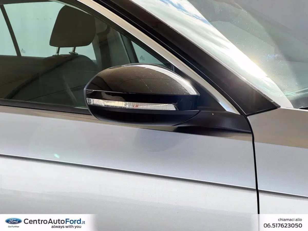Volkswagen T-Roc usata a Roma (15)