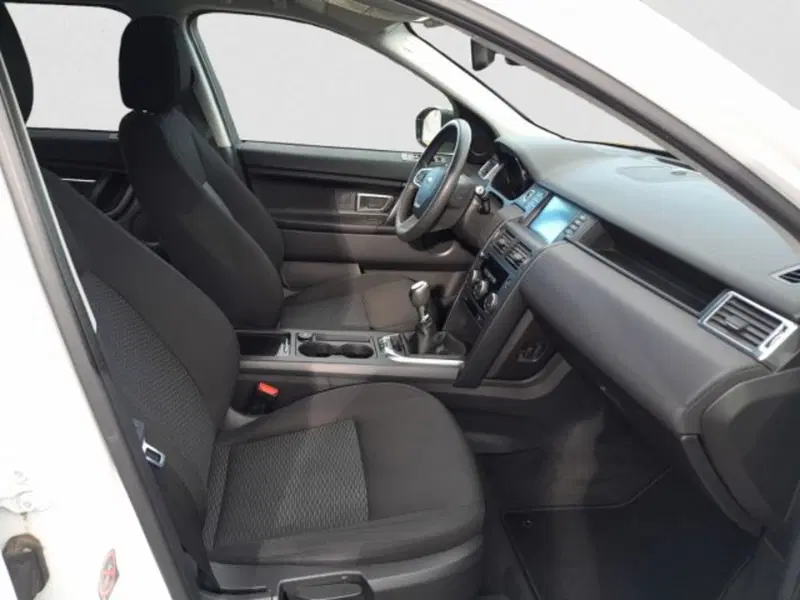 Land Rover Discovery Sport usata a Livorno (12)