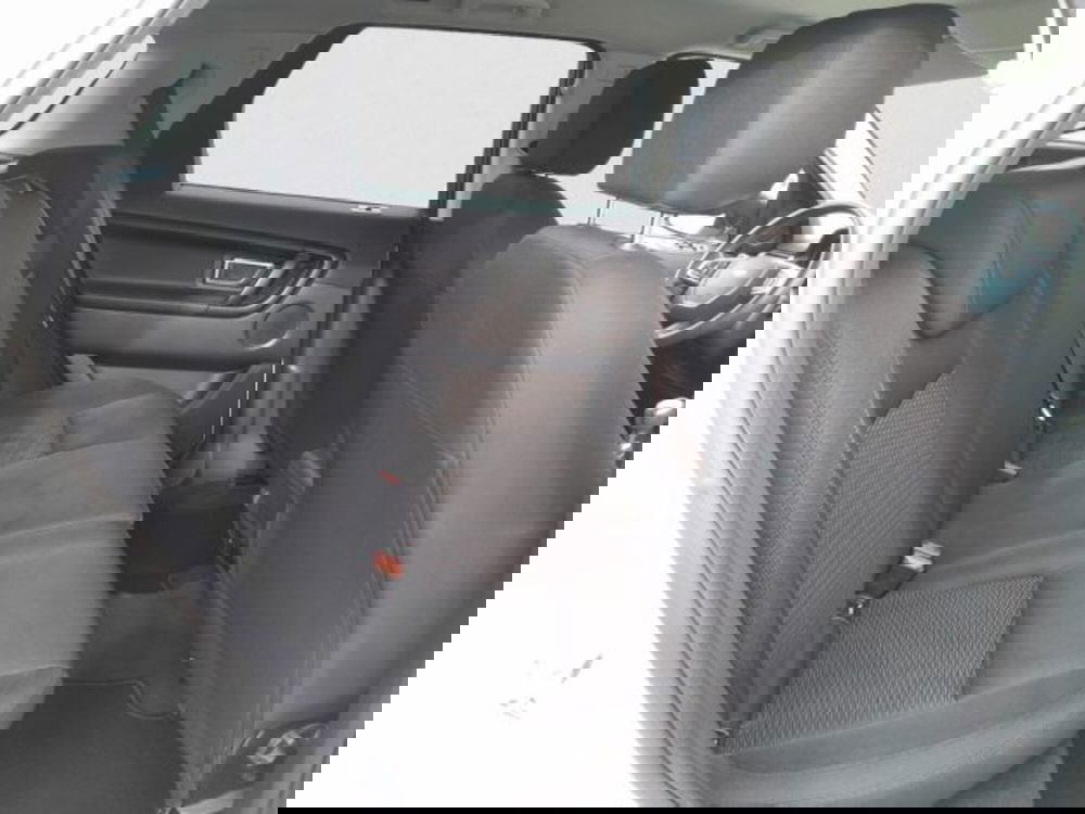 Land Rover Discovery Sport usata a Livorno (15)