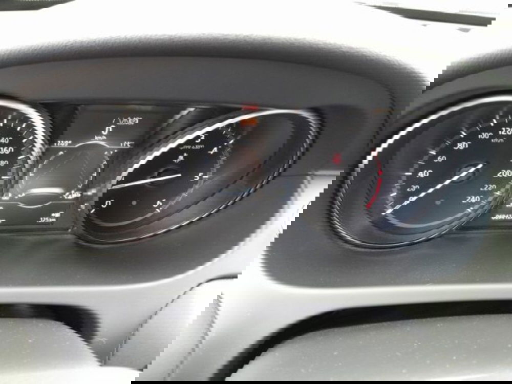 Land Rover Discovery Sport usata a Livorno (17)