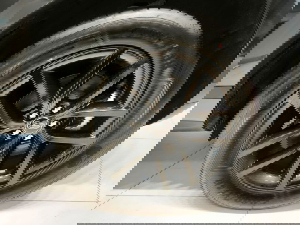 Land Rover Range Rover Evoque nuova a Livorno (9)