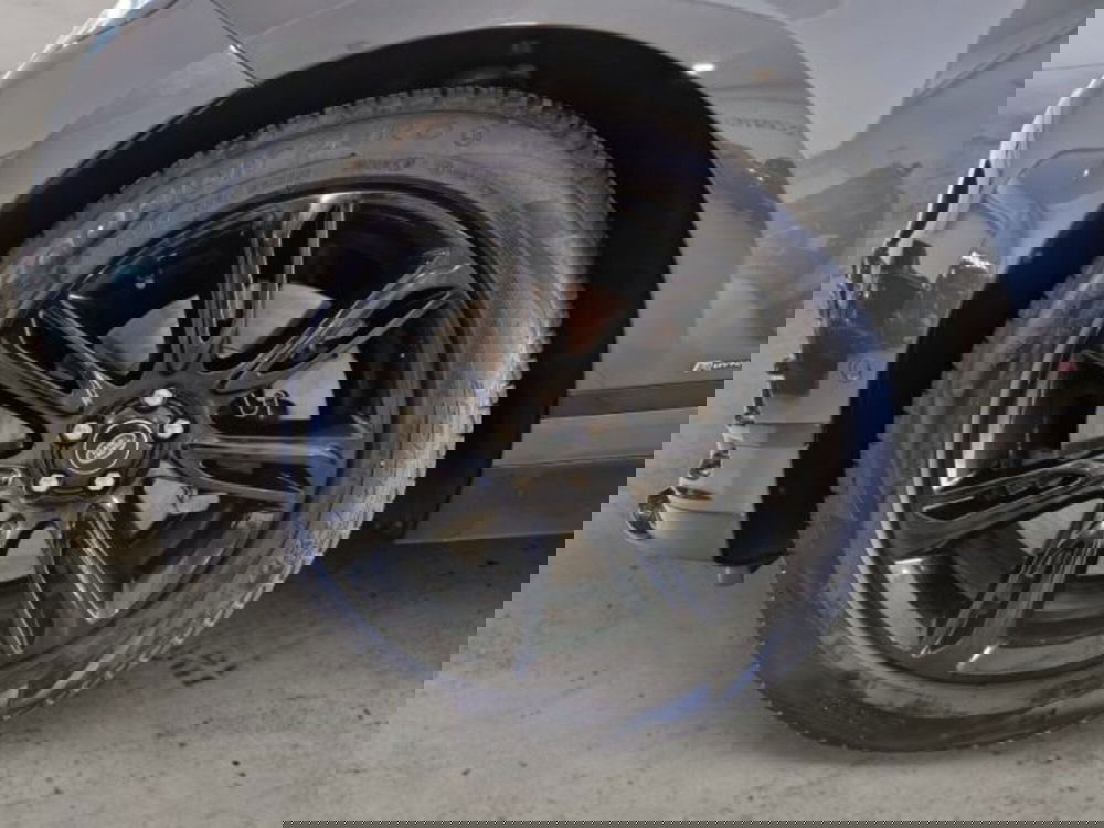 Land Rover Range Rover Velar usata a Livorno (11)