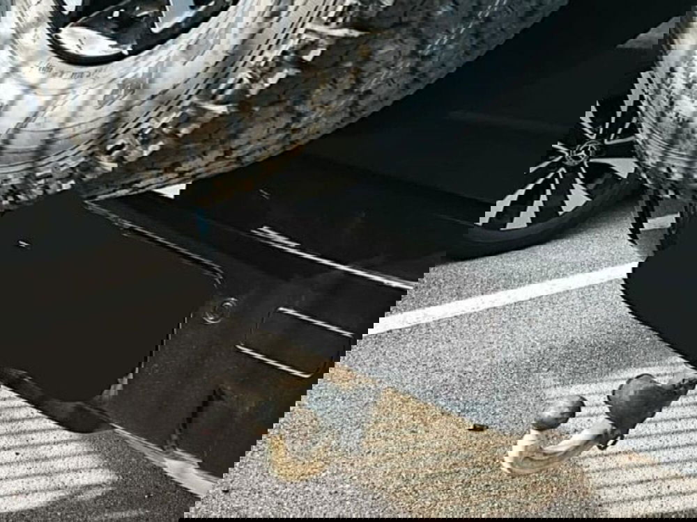 Land Rover Defender usata a Livorno (15)