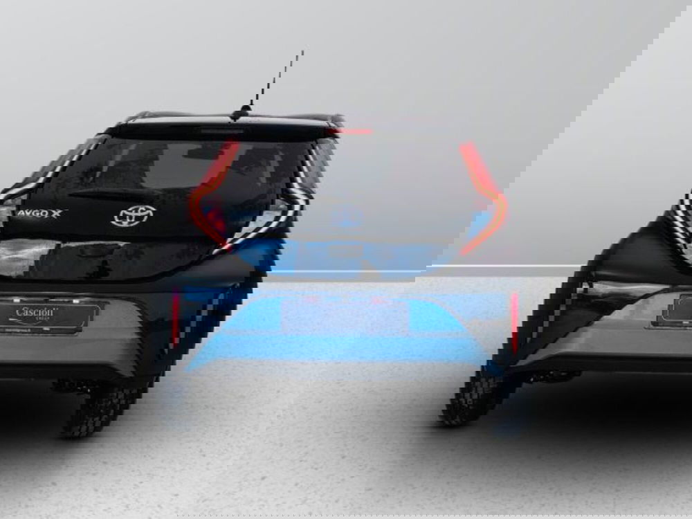 Toyota Aygo X nuova a Teramo (4)