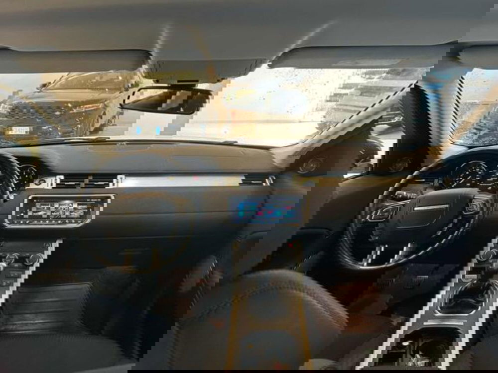 Land Rover Range Rover Evoque usata a Lucca (11)