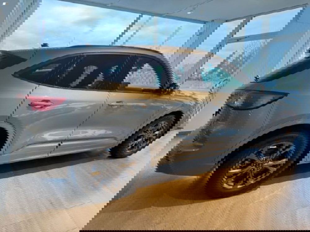 Ford Kuga usata a Lucca (4)