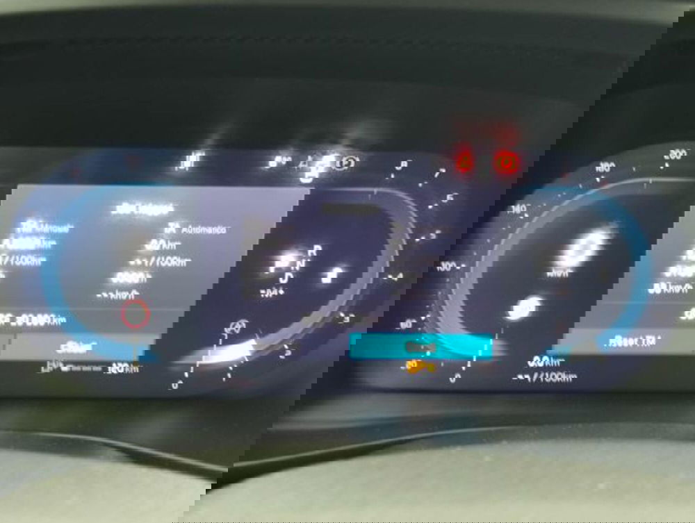 Volvo XC40 usata a Como (11)