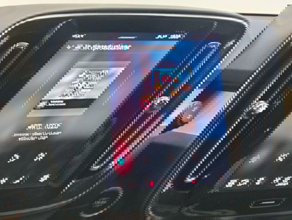 Volvo XC40 usata a Como (12)