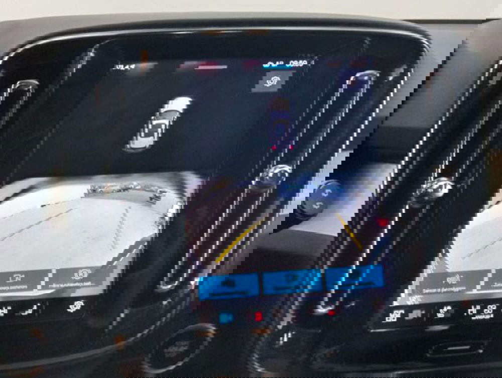 Volvo XC40 usata a Como (17)