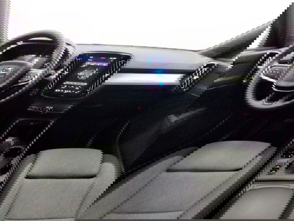 Volvo XC40 usata a Como (4)