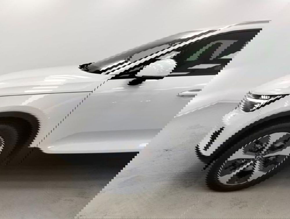 Volvo XC40 usata a Como (8)